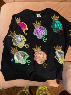QUEEN OF SPARKLES Black Sweater with Metallic Multicolor Helmet Patches